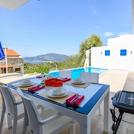 Halal Honeymoon * Kaş